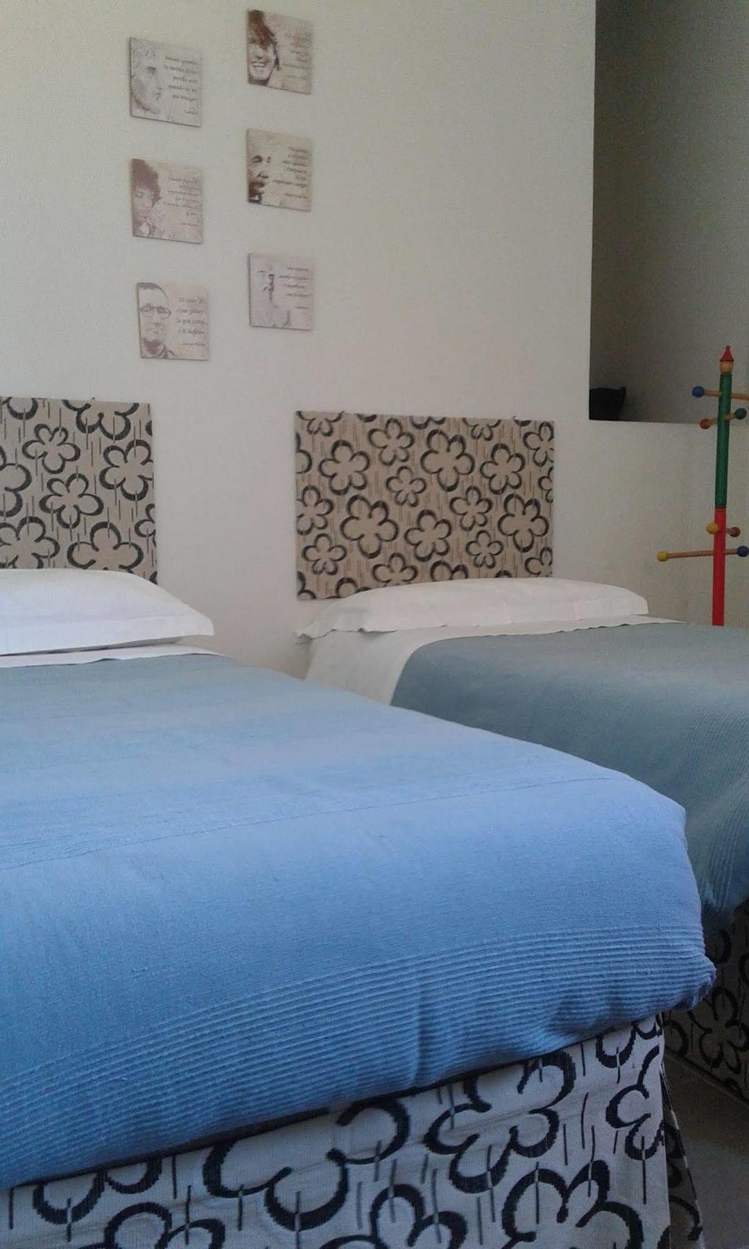 Chicchi Di Melograno Bed and Breakfast Modica Exteriör bild